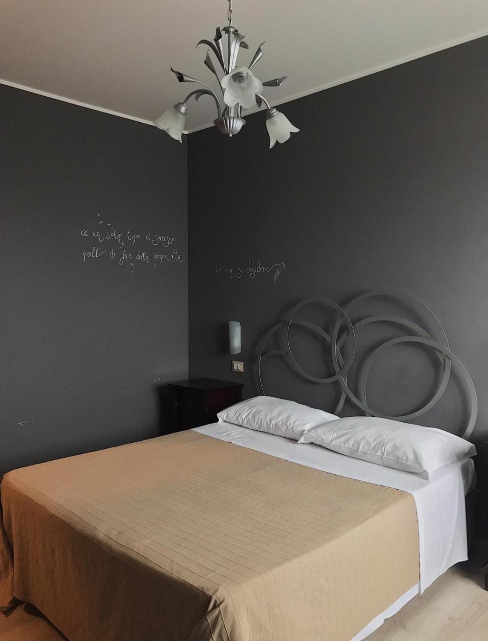 Hotel Opera' Moscufo Bagian luar foto